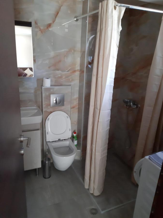 Kosmos Service Apartment City Center 1 With Additional Cost Parking Thessaloniki Exterior photo